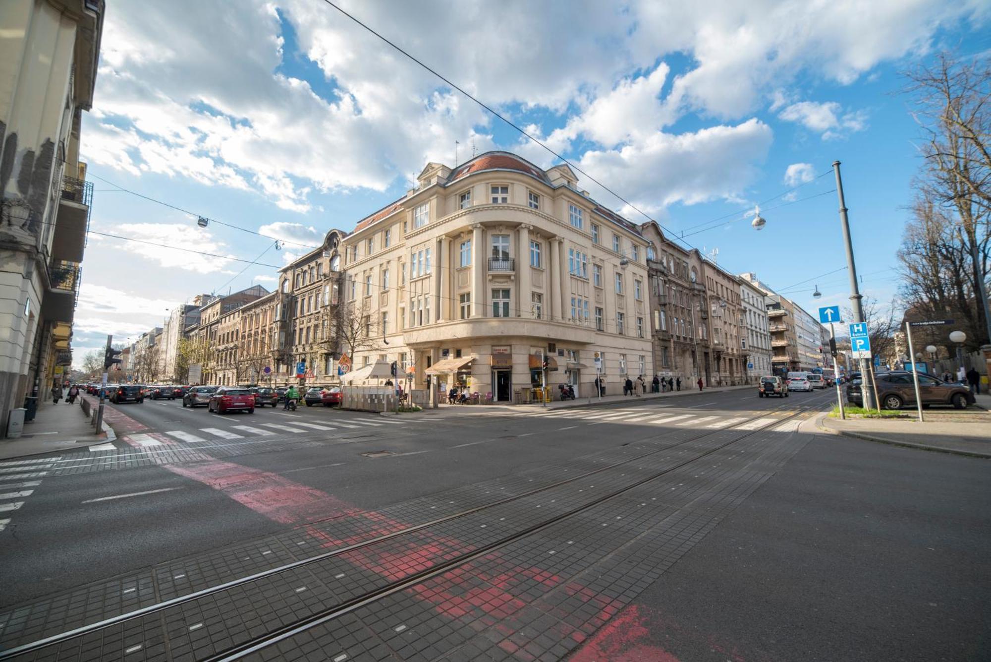Imperial Apartment B Загреб Екстер'єр фото